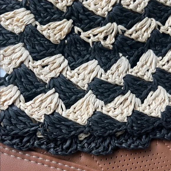 Kate Spade Black and Cream paper Hat - Picture 10 of 11